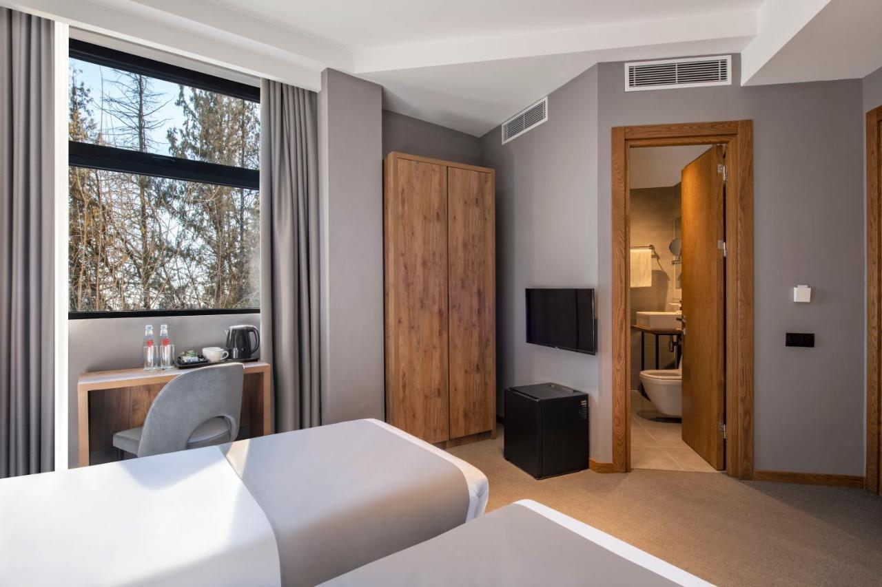 Barnovi Boutique Hotel Tbilissi Extérieur photo