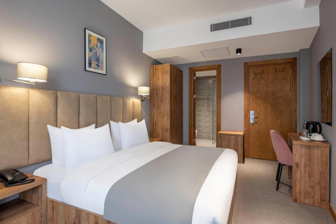 Barnovi Boutique Hotel Tbilissi Extérieur photo