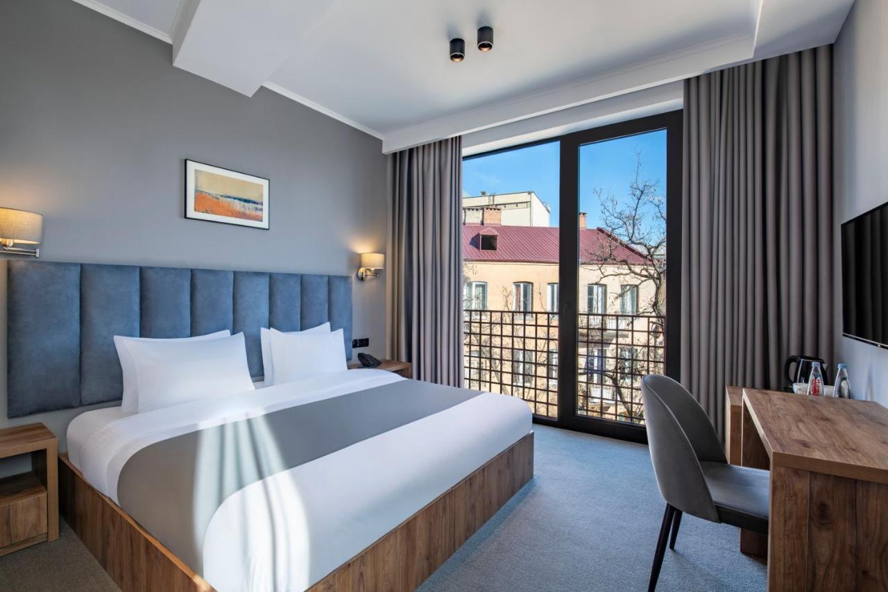 Barnovi Boutique Hotel Tbilissi Extérieur photo
